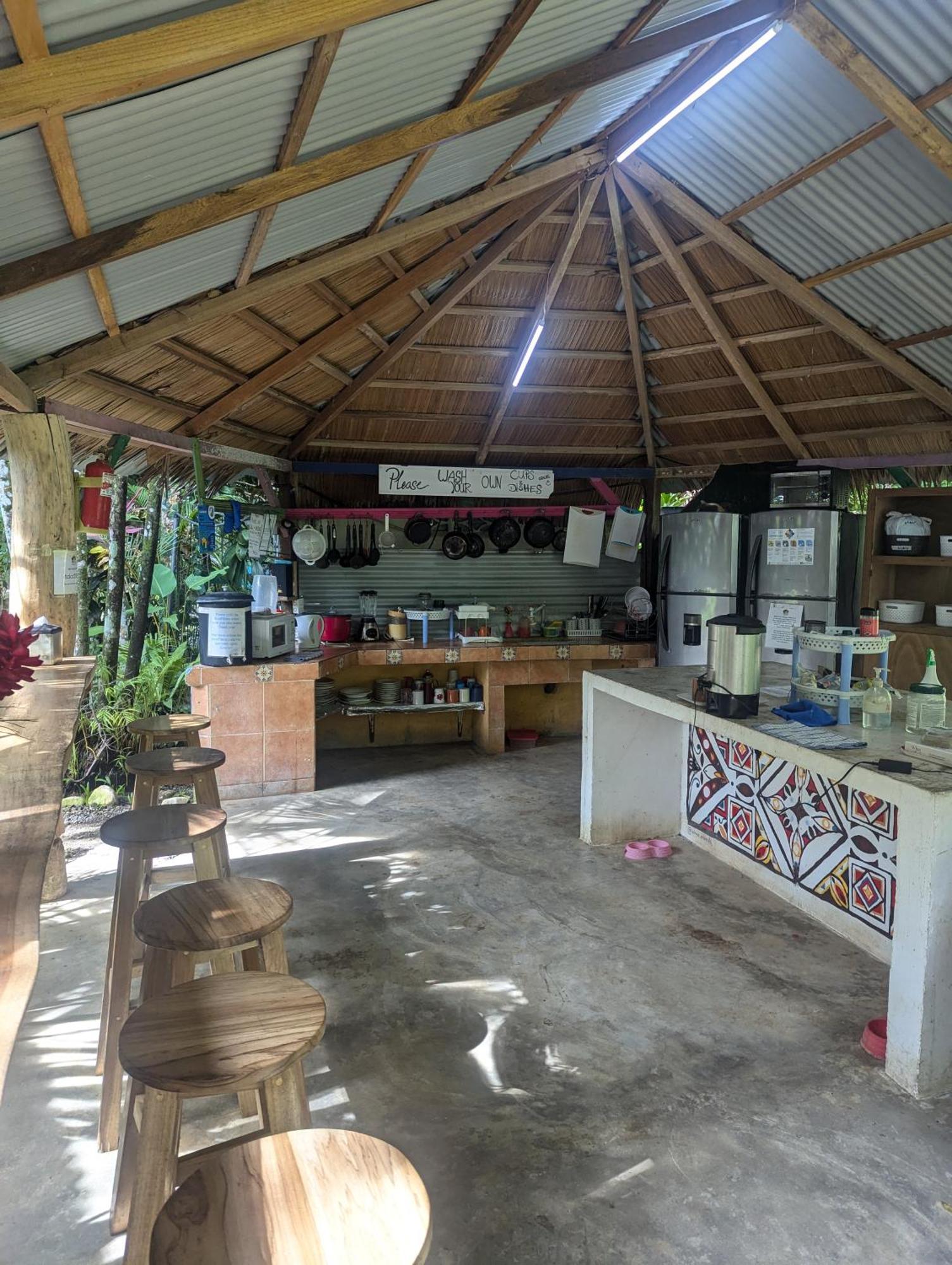 Tasty Dayz Hostel Puerto Viejo de Talamanca Extérieur photo