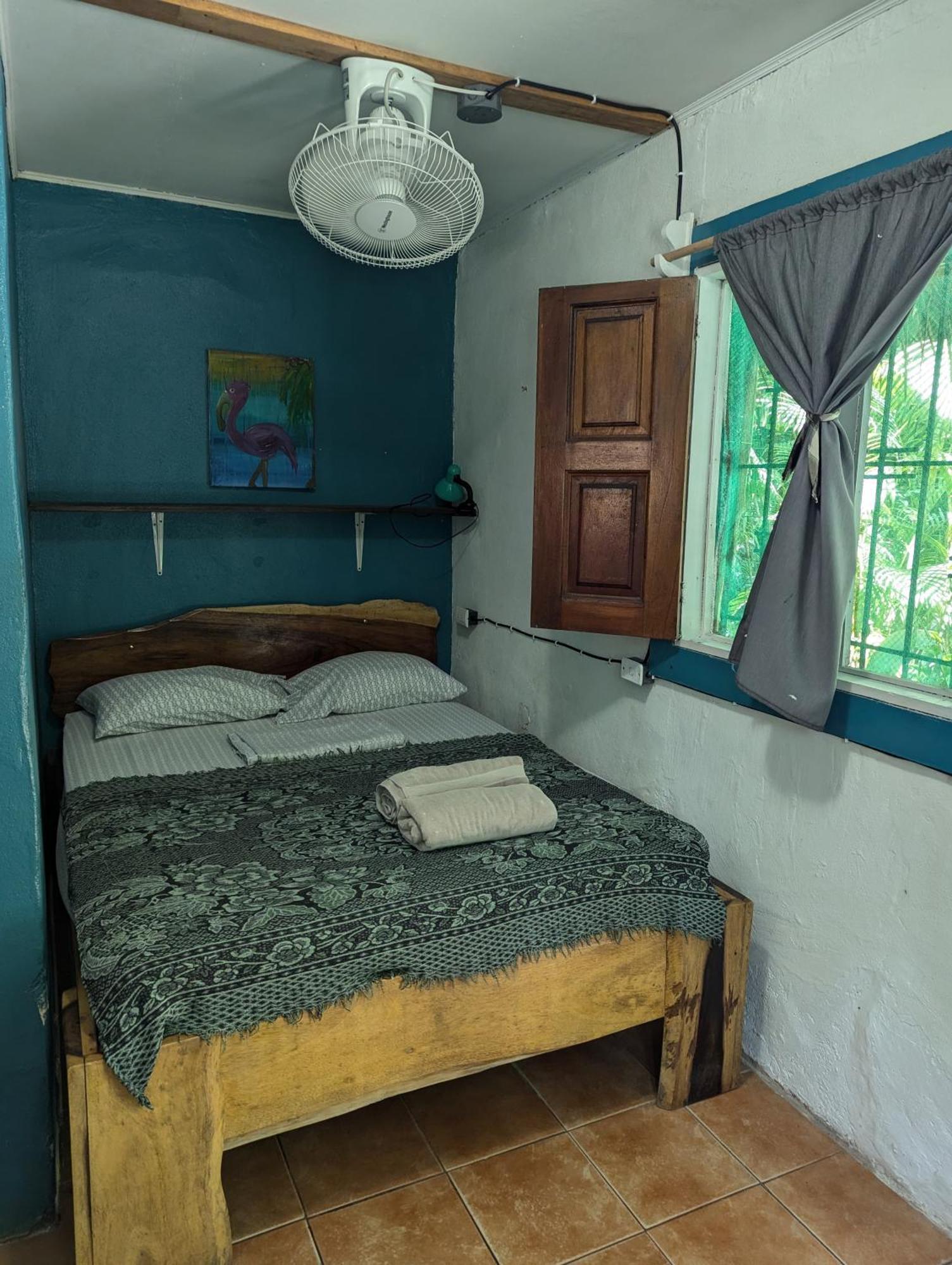 Tasty Dayz Hostel Puerto Viejo de Talamanca Extérieur photo